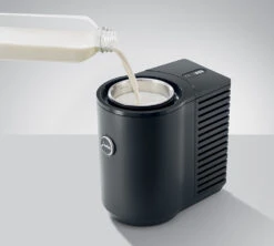 Cool Control 1L Black - Jura -Vente De Café 4 remplissage cool control jura black g2