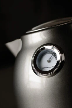 Bouilloire KitchenAid à Température Réglable - Couleur Gris Etain 1,5 L -Vente De Café bouilloire gris etain kitchenaid