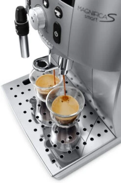DELONGHI Magnifica S Smart FEB 2531.SB - Garantie 3 Ans -Vente De Café feb 2531.sb colata 2 espresso