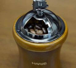 Moulin à Café Manuel HARIO Dome -Vente De Café hario dome3