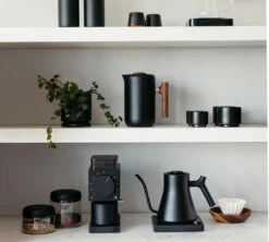 Tasse à Cappuccino - Monty Milk Art Blanc Mat 19 Cl - FELLOW -Vente De Café lifestyle1 1