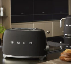 Grille-pain SMEG TSF01BLMEU 2 Tranches Noir Mat -Vente De Café ni