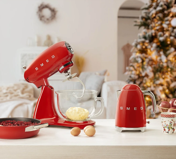 Bouilloire SMEG KLF03RDEU Rouge - 1.7L + Offre Cadeau 4 Bouilloire SMEG KLF03RDEU Rouge - 1.7L + Offre Cadeau – Image 4