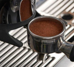 Machine Expresso SAGE Barista Express Impress SES876SST4EEU1 Blanc Sel De Mer -Vente De Café sage express impress mood 3