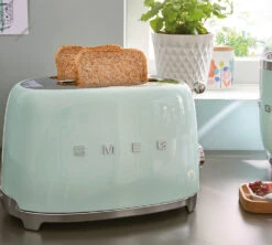 Set Petit Déjeuner (Toaster - Presse Agrumes - Bouilloire) Vert D'eau - SMEG -Vente De Café smeg vdeau 1