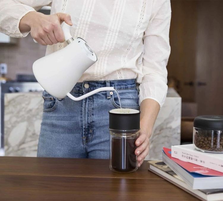 Bouilloire Traditionnelle Stagg Blanc 1 L Col De Cygne - FELLOW 4 Bouilloire Traditionnelle Stagg Blanc 1 L Col De Cygne - FELLOW – Image 4